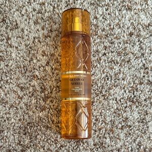 Bath & Body Works Getaway Soiree Fragrance Mist - Amber Gold